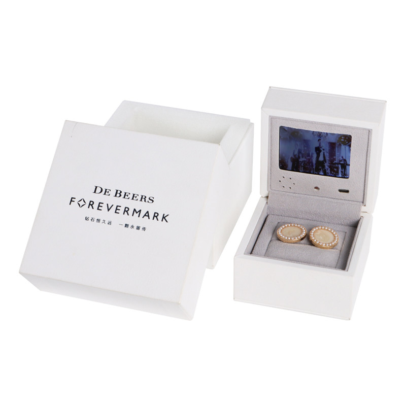 ODM USB LCD Ring Video Gift Box 2.4 inch Autoplaying For Girlfriend and Wife