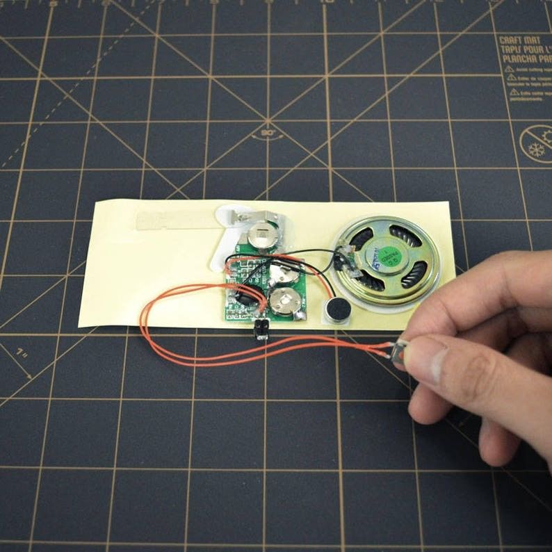 1295 Buzzer Recordable Sound Module , Recordable Voice Module For Greeting Card 12V